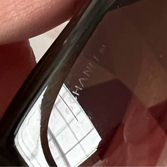 Chanel Chain Sunglasses - Picture 5 of 7